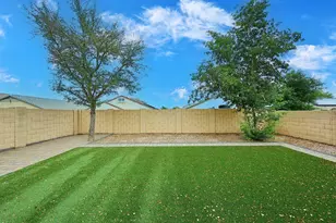 36950 W Mondragone Ln, Maricopa, AZ 85138 - Photo 15