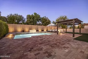 3950 E Patrick Ln, Phoenix, AZ 85050 - Photo 41