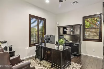 3950 E Patrick Lane, Phoenix, AZ 85050 - Photo 17