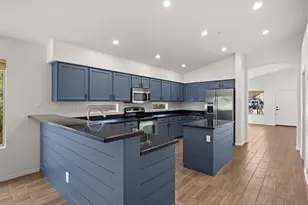 10290 E Mallow Cir, Scottsdale, AZ 85255 - Photo 11