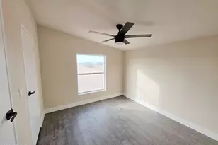 43104 W Catalina Dr, Tonopah, AZ 85354 - Photo 11