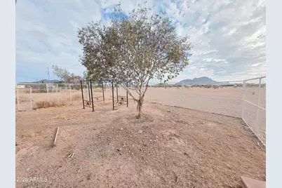 43104 W Catalina Drive, Tonopah, AZ 85354 - Photo 17