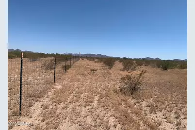 X W Spur Road #B, Buckeye, AZ 85326 - Photo 5