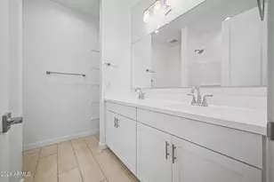 8046 W Granada Rd, Phoenix, AZ 85035 - Photo 17