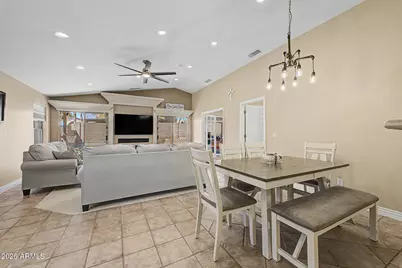 6436 W Saddlehorn Road, Phoenix, AZ 85083 - Photo 7