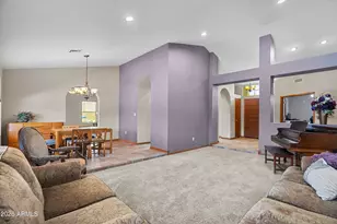2646 N Fontana Cir, Mesa, AZ 85213 - Photo 7