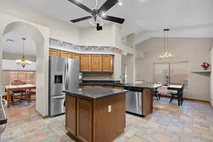 2646 N Fontana Cir, Mesa, AZ 85213 - Photo 9