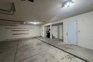 3927 E Lavender Ln, Phoenix, AZ 85044 - Photo 55