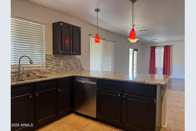 3927 E Lavender Lane, Phoenix, AZ 85044 - Photo 17