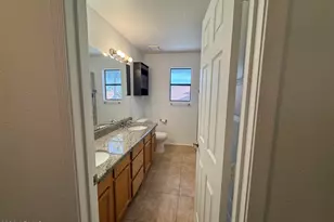 3927 E Lavender Ln, Phoenix, AZ 85044 - Photo 43