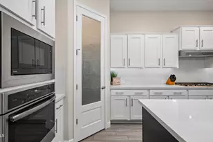 10356 E Wavelength Ave, Mesa, AZ 85212 - Photo 9