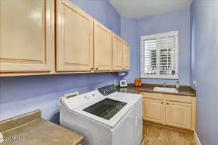 22439 N 45th Pl, Phoenix, AZ 85050 - Photo 23