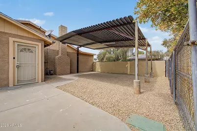 3008 W Angela Drive, Phoenix, AZ 85053 - Photo 5