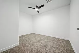 3008 W Angela Dr, Phoenix, AZ 85053 - Photo 27