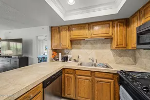 10330 W Thunderbird Blvd, Sun City, AZ 85351 - Photo 7