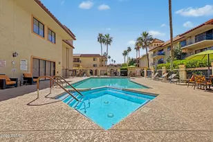 10330 W Thunderbird Blvd, Sun City, AZ 85351 - Photo 17