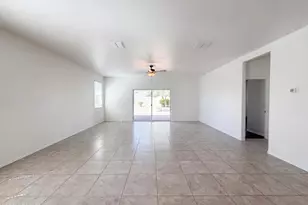 1050 W Sand Cyn Ct, Casa Grande, AZ 85122 - Photo 3