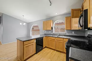 15283 W Eureka Trail, Surprise, AZ 85374 - Photo 3