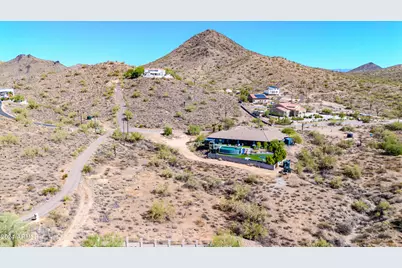 101 E Briles Road #-, Phoenix, AZ 85085 - Photo 11