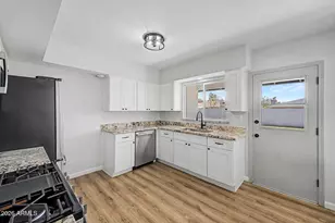 2425 W Shady Glen Ave, Phoenix, AZ 85023 - Photo 19