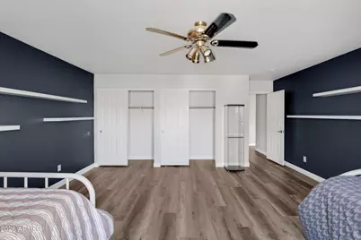 10610 W Country Club Trail, Peoria, AZ 85383 - Photo 29