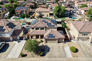 10610 W Country Club Trail, Peoria, AZ 85383 - Photo 45