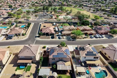 10610 W Country Club Trail, Peoria, AZ 85383 - Photo 47