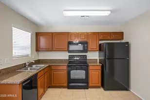41294 W Pryor Ln, Maricopa, AZ 85138 - Photo 9