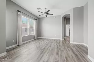 42424 N Gavilan Peak Pkwy, Anthem, AZ 85086 - Photo 5