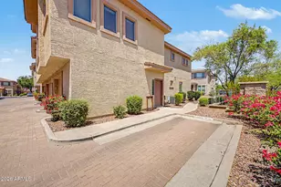 42424 N Gavilan Peak Pkwy, Anthem, AZ 85086 - Photo 3