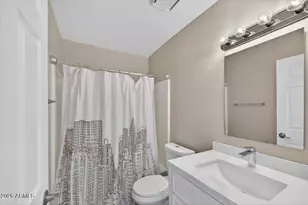 633 W Southern Ave, Tempe, AZ 85282 - Photo 27