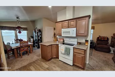 6960 W Peoria Avenue #68, Peoria, AZ 85345 - Photo 9