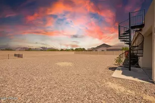 8428 S 16th Dr, Phoenix, AZ 85041 - Photo 19