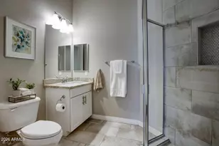 8428 S 16th Dr, Phoenix, AZ 85041 - Photo 5