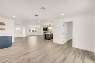 18022 N 134th Ave, Sun City West, AZ 85375 - Photo 9