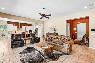 27585 W Tonopah Drive, Buckeye, AZ 85396 - Photo 9
