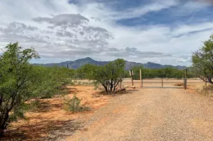 7011 S Pintek Ln, Hereford, AZ 85615 - Photo 11