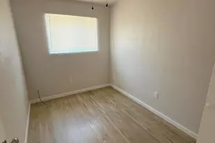 1215 E Mission Ln, Phoenix, AZ 85020 - Photo 7