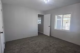 2701 E Utopia Rd, Phoenix, AZ 85050 - Photo 35