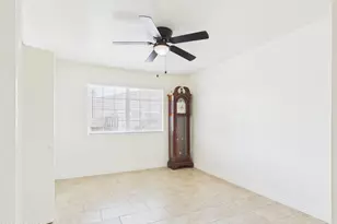 3122 E Shangri La Rd, Phoenix, AZ 85028 - Photo 15