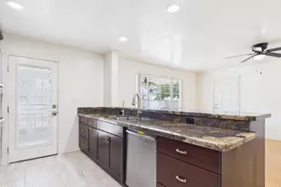 3122 E Shangri La Rd, Phoenix, AZ 85028 - Photo 5