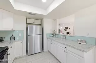 7939 W Shaw Butte Dr, Peoria, AZ 85345 - Photo 15