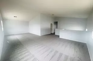 3143 W Jessica Ln, Phoenix, AZ 85041 - Photo 9