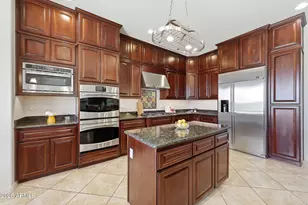 1513 W Bramble Berry Ln, Phoenix, AZ 85085 - Photo 13