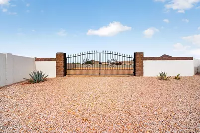 6786 W Palomino Way, Coolidge, AZ 85128 - Photo 9