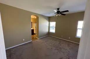 946 W Basswood Ave, San Tan Valley, AZ 85140 - Photo 7