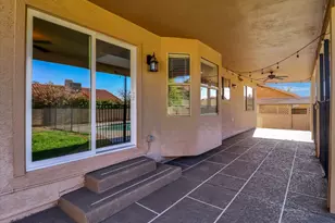 7121 W Windrose Dr, Peoria, AZ 85381 - Photo 9