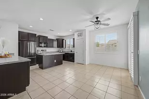 12180 W Rio Vista Ln, Avondale, AZ 85323 - Photo 7
