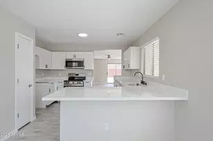 12563 W Mauna Loa Ln, El Mirage, AZ 85335 - Photo 7