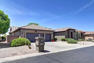 24526 S Desert Flower Dr, Sun Lakes, AZ 85248 - Photo 3